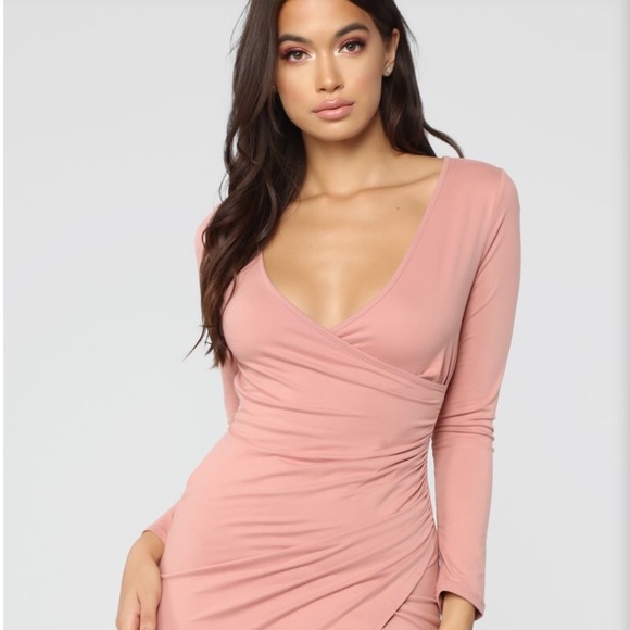 💕 Celene Wrap Dress - Picture 2 of 5